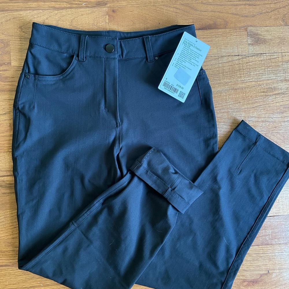 NWT Lululemon City Sleek 5 Pocket Pant 7/8